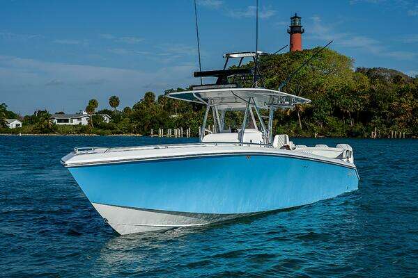 Bahama CC w/Quad V10s Yacht For Sale