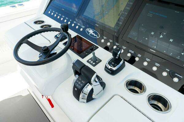 Valhalla Boatworks V-41 Yacht For Sale