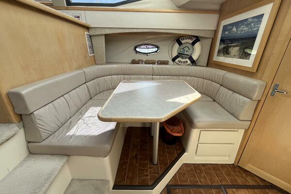 Deep Blues 37ft Carver Yacht For Sale