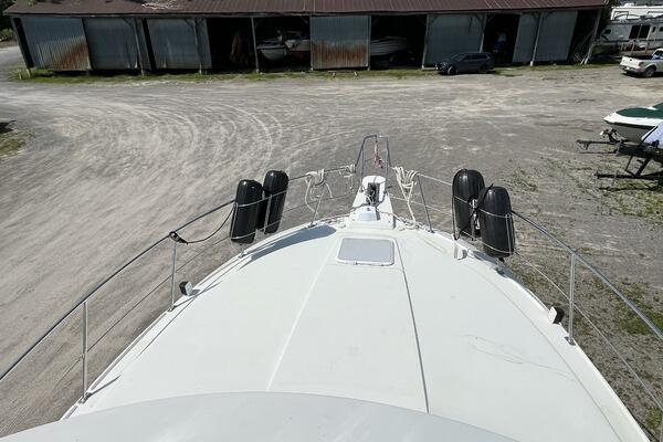 Deep Blues 37ft Carver Yacht For Sale