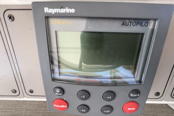 Deep Blues 37ft Carver Yacht For Sale