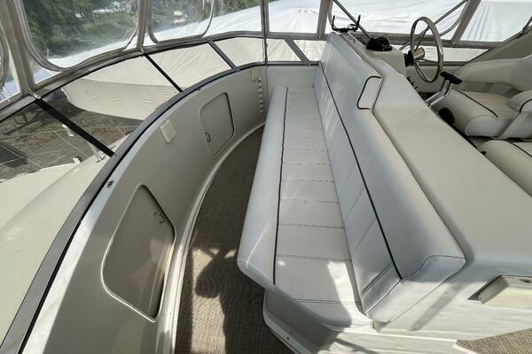 Deep Blues 37ft Carver Yacht For Sale