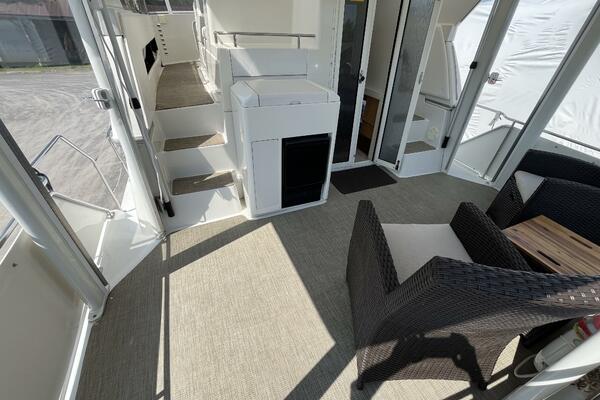 Deep Blues 37ft Carver Yacht For Sale