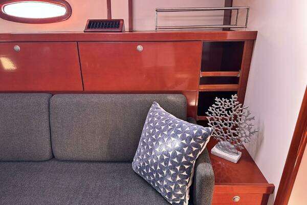 Hanse 461 Yacht For Sale