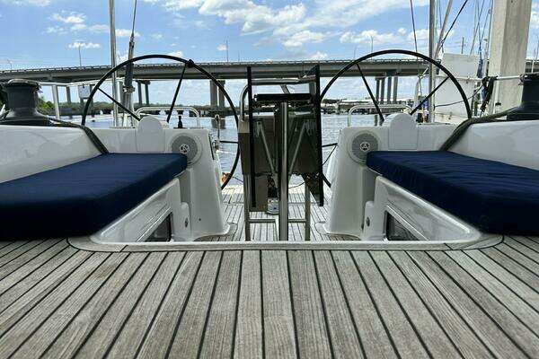 Hanse 461 Yacht For Sale