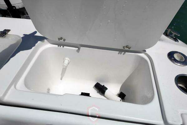 CG Boat Works 35 M-Series Yacht For Sale