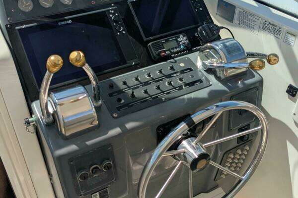 Photo of the 1995 Tiara Yachts 29 Open "Get Goin'"