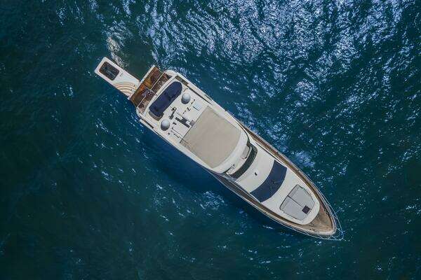 Azimut Flybridge Yacht For Sale