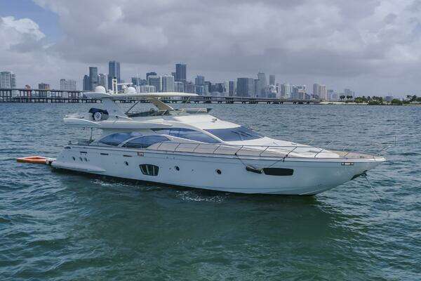 2008 Azimut 75