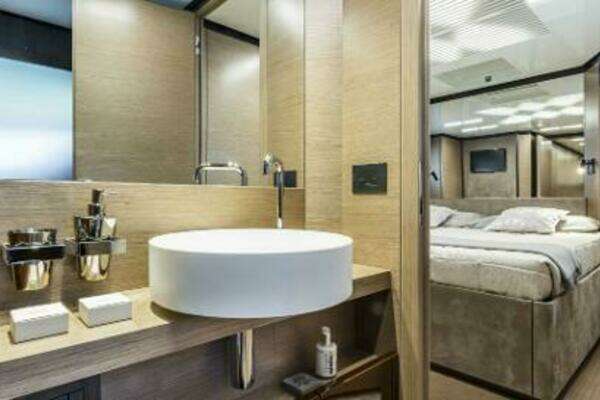 Ferretti Yachts  Yacht For Sale
