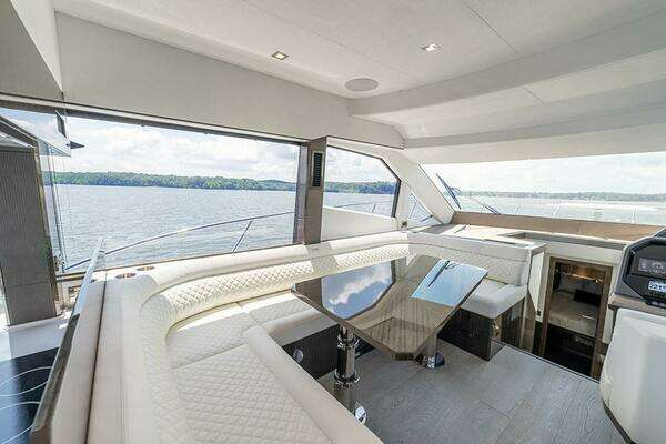 Galeon 500 Fly Yacht For Sale