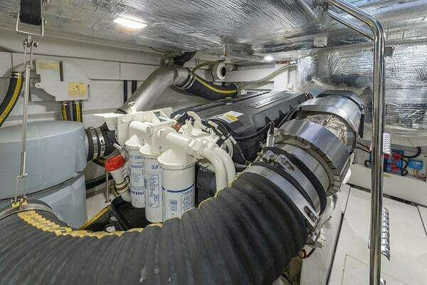 Galeon 500 Fly Yacht For Sale