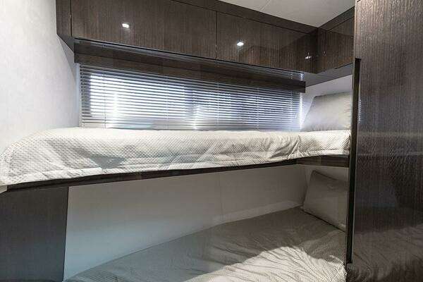 Galeon 500 Fly Yacht For Sale