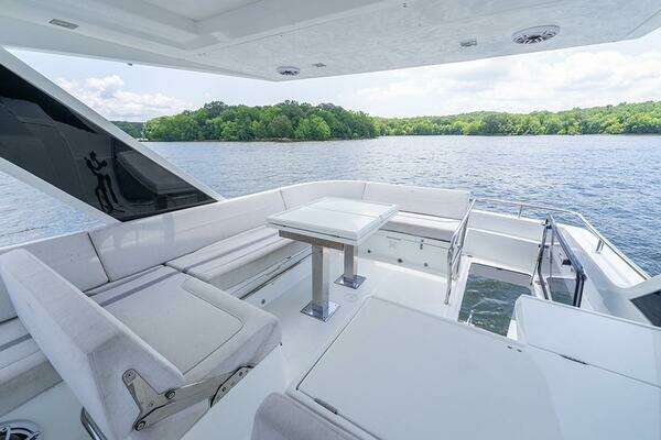 Galeon 500 Fly Yacht For Sale