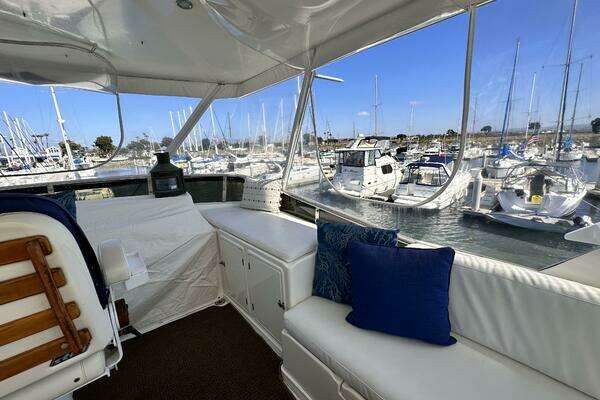 Jefferson 52 Pilot House Yacht For Sale