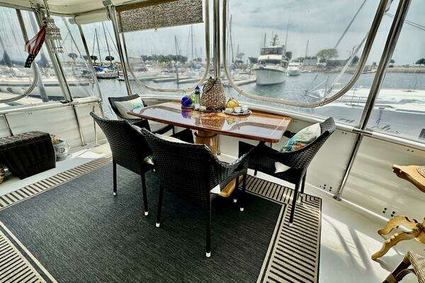 Jefferson 52 Pilot House Yacht For Sale