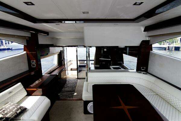 Galeon 550 Yacht For Sale