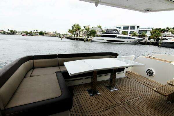 Galeon 550 Yacht For Sale