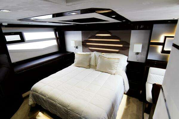 Galeon 550 Yacht For Sale