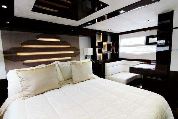 Galeon 550 Yacht For Sale