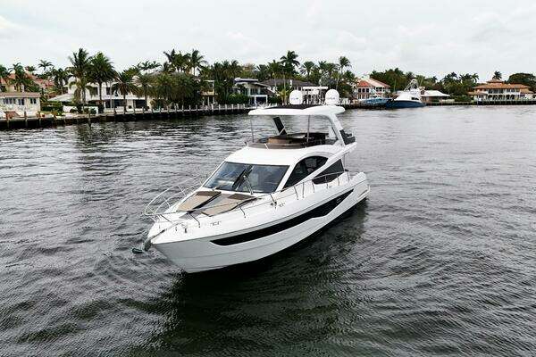 Galeon 550 Yacht For Sale