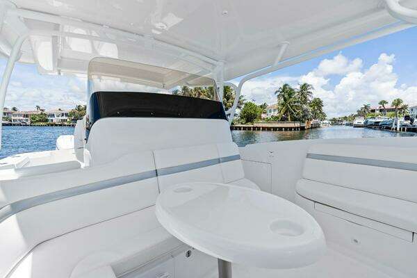 Intrepid 41 Valor Yacht For Sale