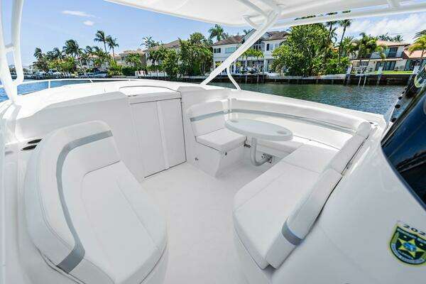 Intrepid 41 Valor Yacht For Sale