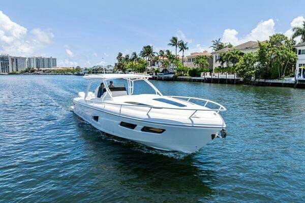 Intrepid 41 Valor Yacht For Sale