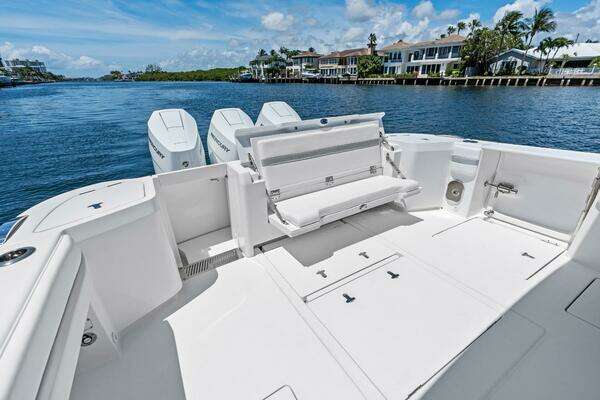 Intrepid 41 Valor Yacht For Sale