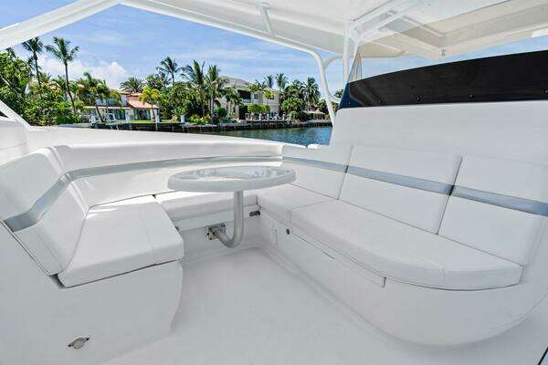 Intrepid 41 Valor Yacht For Sale