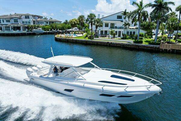 Intrepid 41 Valor Yacht For Sale