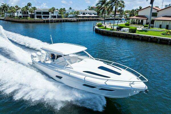 Intrepid 41 Valor Yacht For Sale