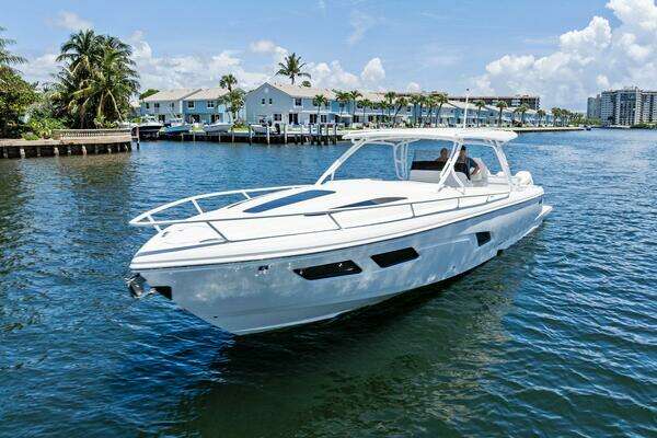 Intrepid 41 Valor Yacht For Sale
