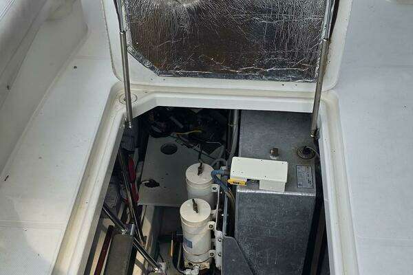 Carver Voyager Yacht For Sale