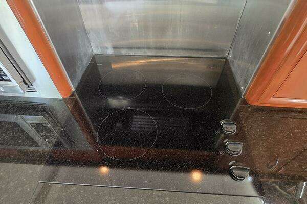 Carver Voyager Yacht For Sale