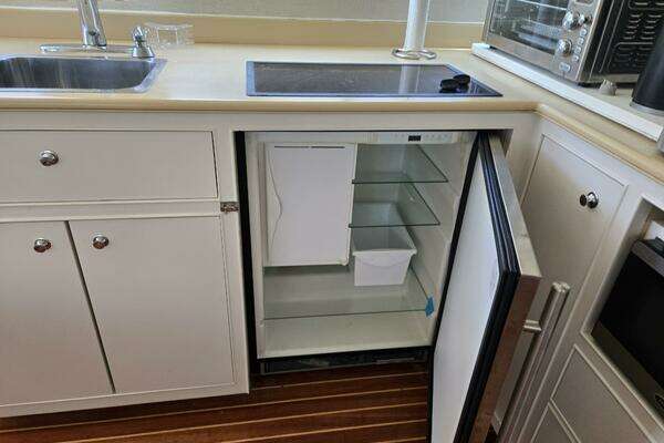 Huckins 44 Atlantic Yacht For Sale