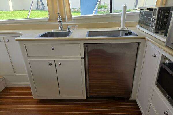 Huckins 44 Atlantic Yacht For Sale