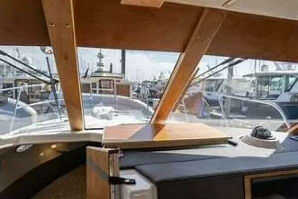 Cutwater 30 CB LE Yacht For Sale