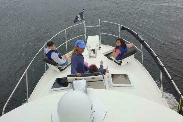 Cutwater 30 CB LE Yacht For Sale