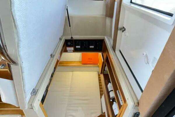 Cutwater 30 CB LE Yacht For Sale
