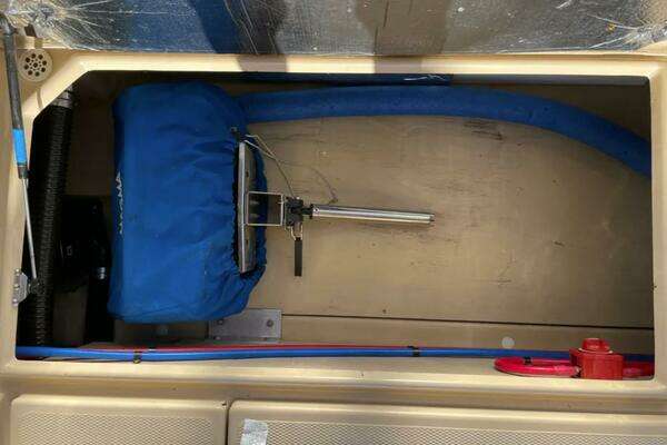 Cutwater 30 CB LE Yacht For Sale