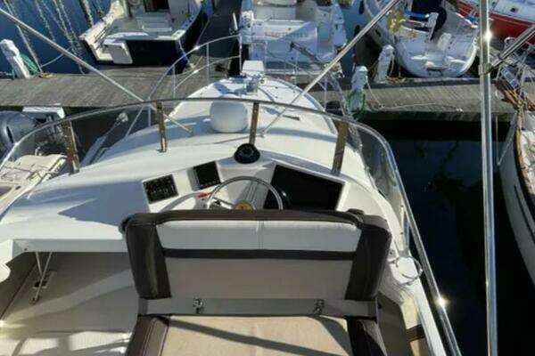 Cutwater 30 CB LE Yacht For Sale