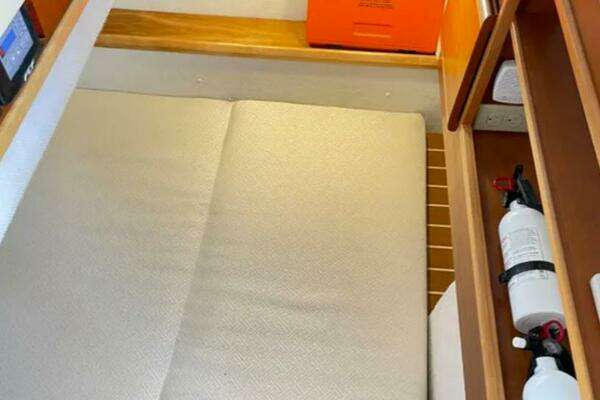 Cutwater 30 CB LE Yacht For Sale