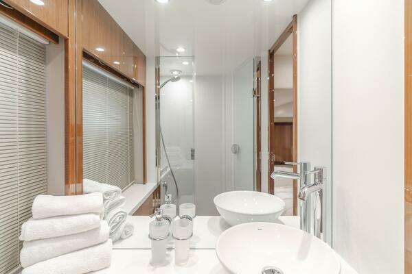 Princess V52 Yacht For Sale