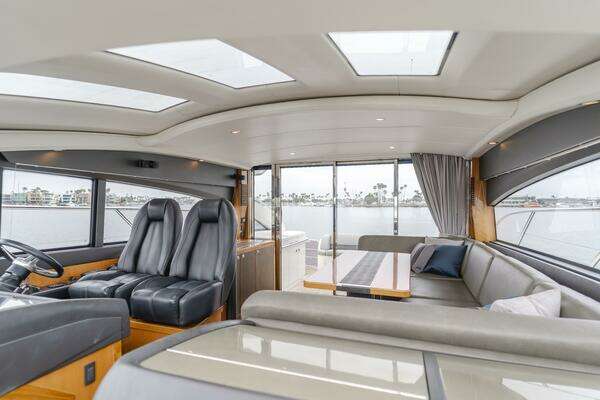Princess V52 Yacht For Sale