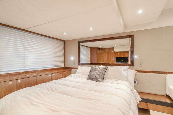 Princess V52 Yacht For Sale
