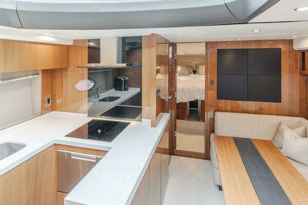 Princess V52 Yacht For Sale