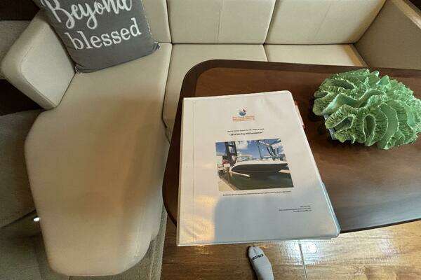 Sea Ray 350 Sundancer Yacht For Sale