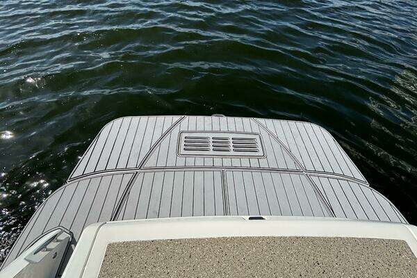Sea Ray 350 Sundancer Yacht For Sale