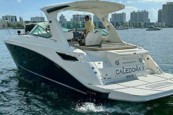 Sea Ray 350 Sundancer Yacht For Sale